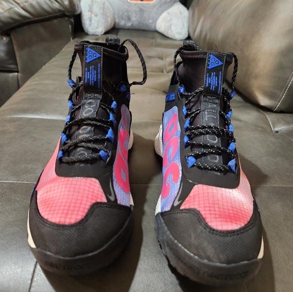 Nike ACG Outdoor Hiking Shoes Men's Size 10.5 - Picture 3 of 11